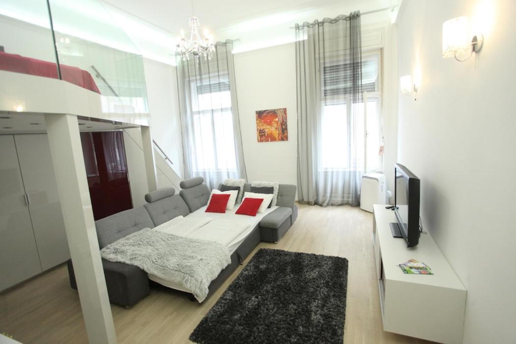 Superior Loft At Basilica Appartement Boedapest Buitenkant foto